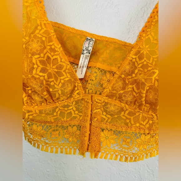NEW Intimately Free People Ella Soft Lace Longline Crochet Bralette in Gold XS - Picture 3 of 6